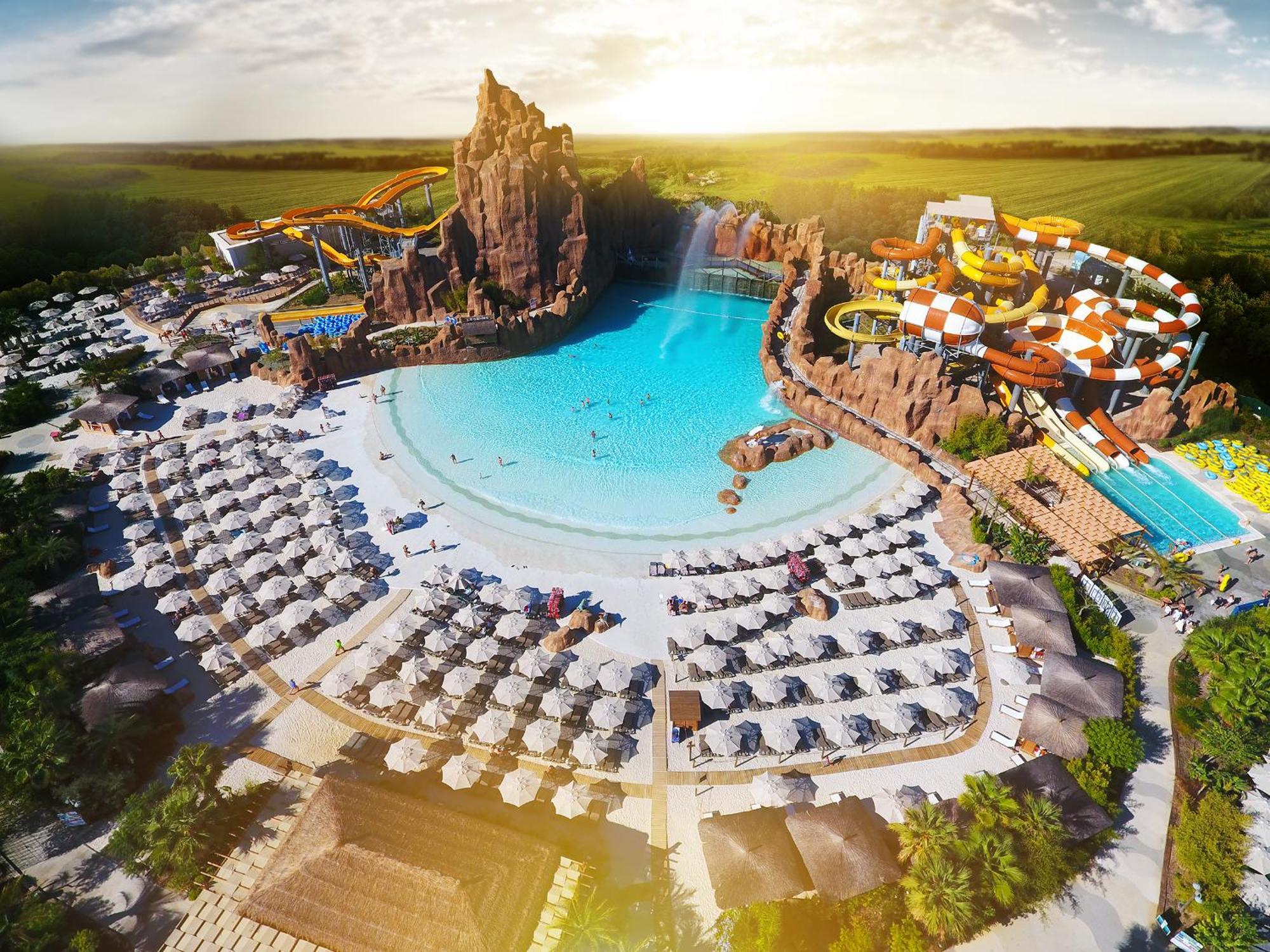 The Land Of Legends Nickelodeon Hotel Antalya 贝莱克 外观 照片